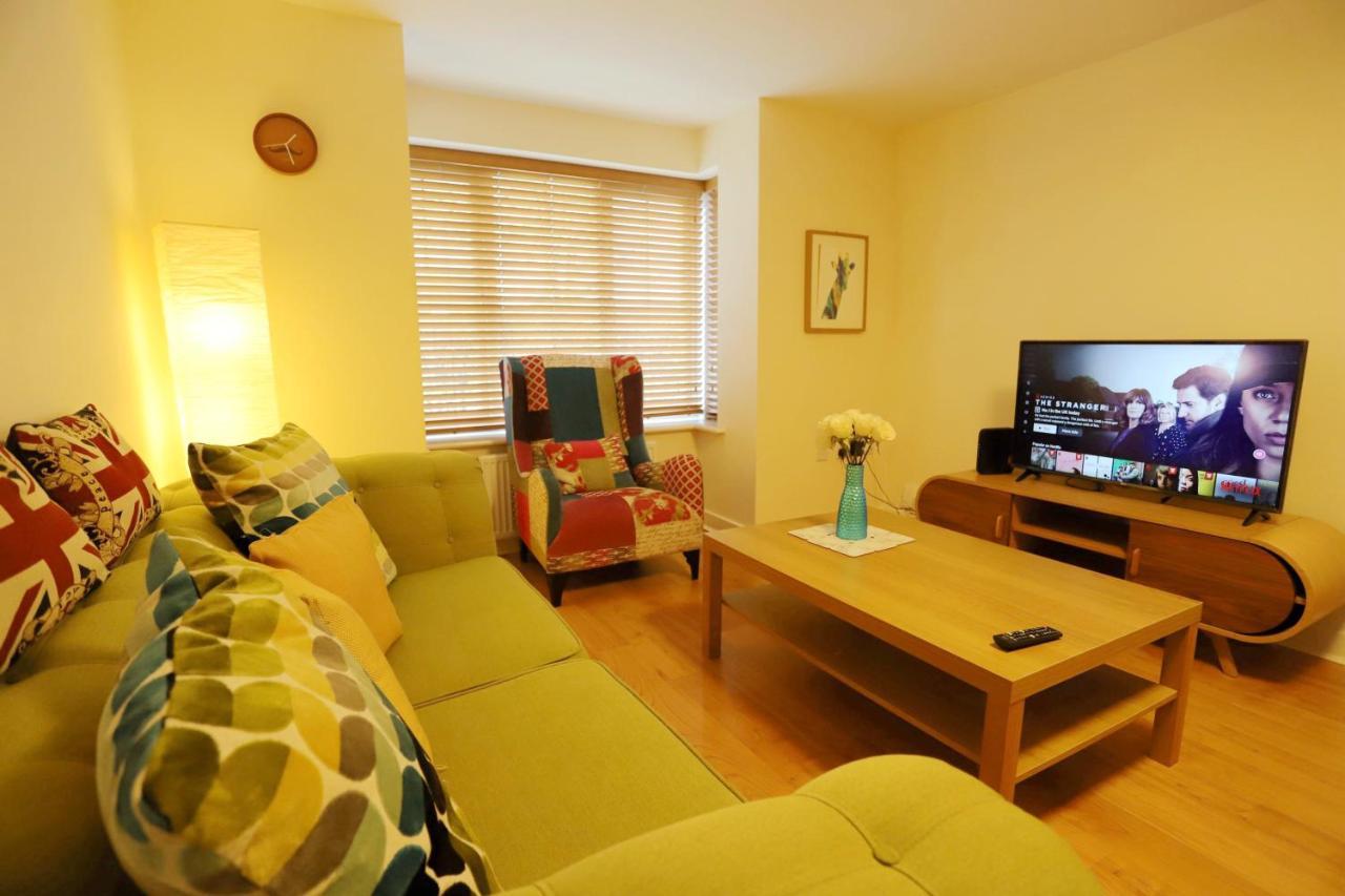 דירות ברמינגהאם Easytravel Luxury Nec/Airport 3 Beds House מראה חיצוני תמונה