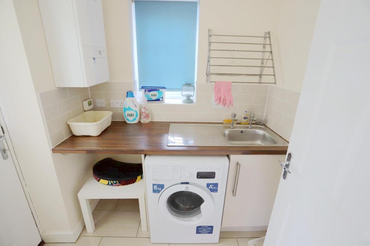 דירות ברמינגהאם Easytravel Luxury Nec/Airport 3 Beds House מראה חיצוני תמונה