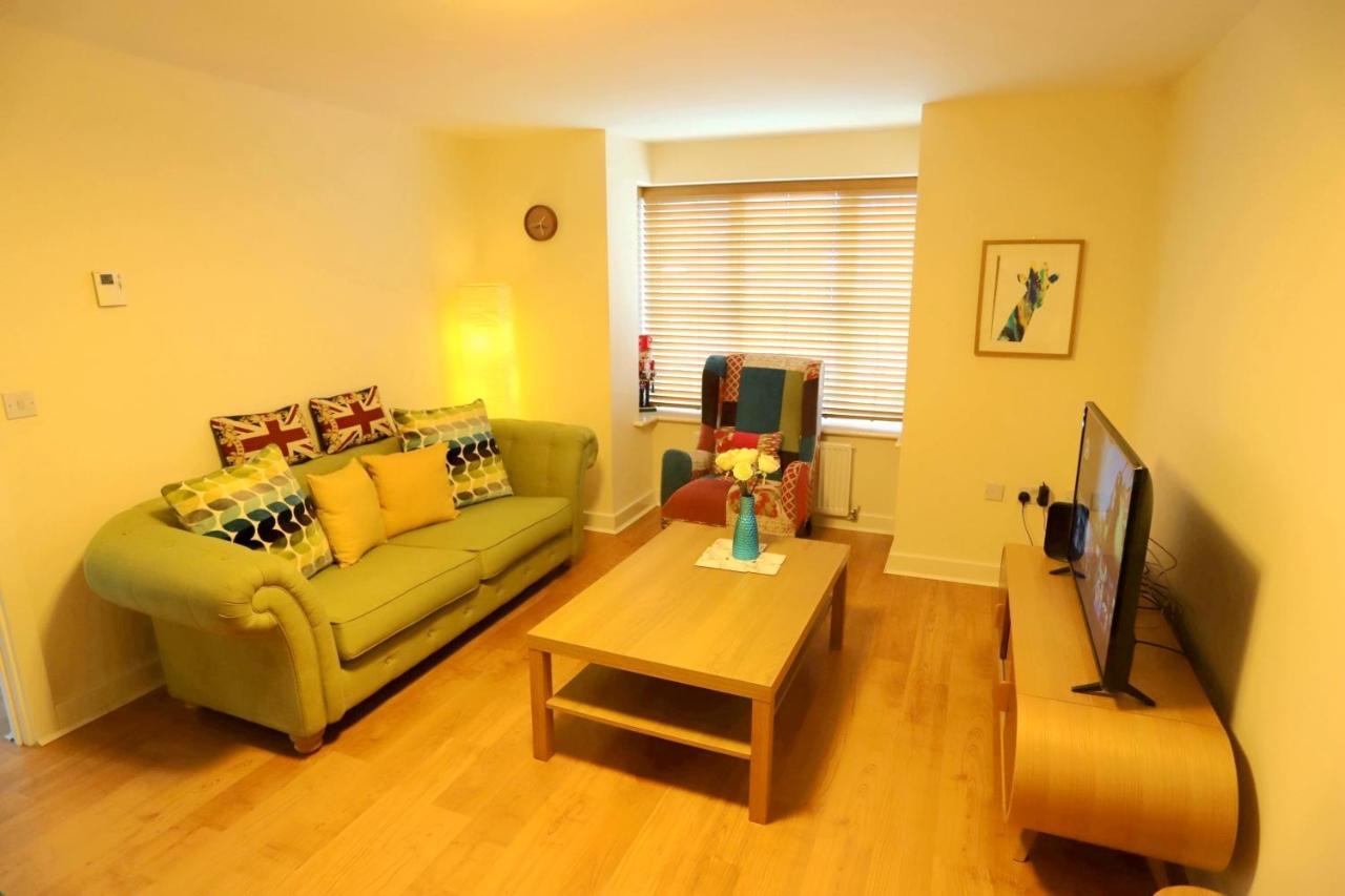 דירות ברמינגהאם Easytravel Luxury Nec/Airport 3 Beds House מראה חיצוני תמונה